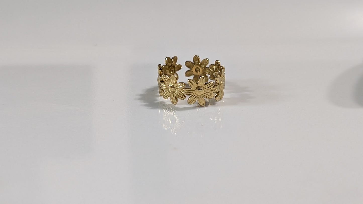Sunflower shaped ring
