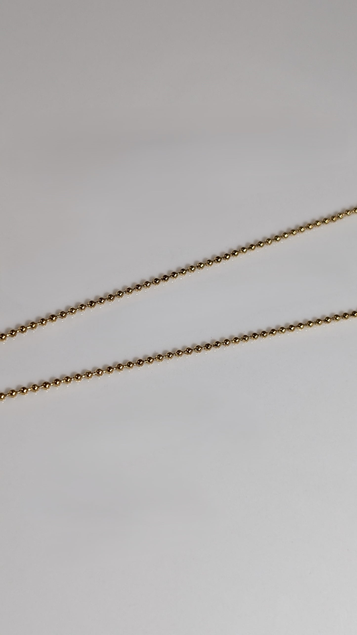 Collier pendentif en forme hexagonale en acier inoxydable plaqué Or 18K