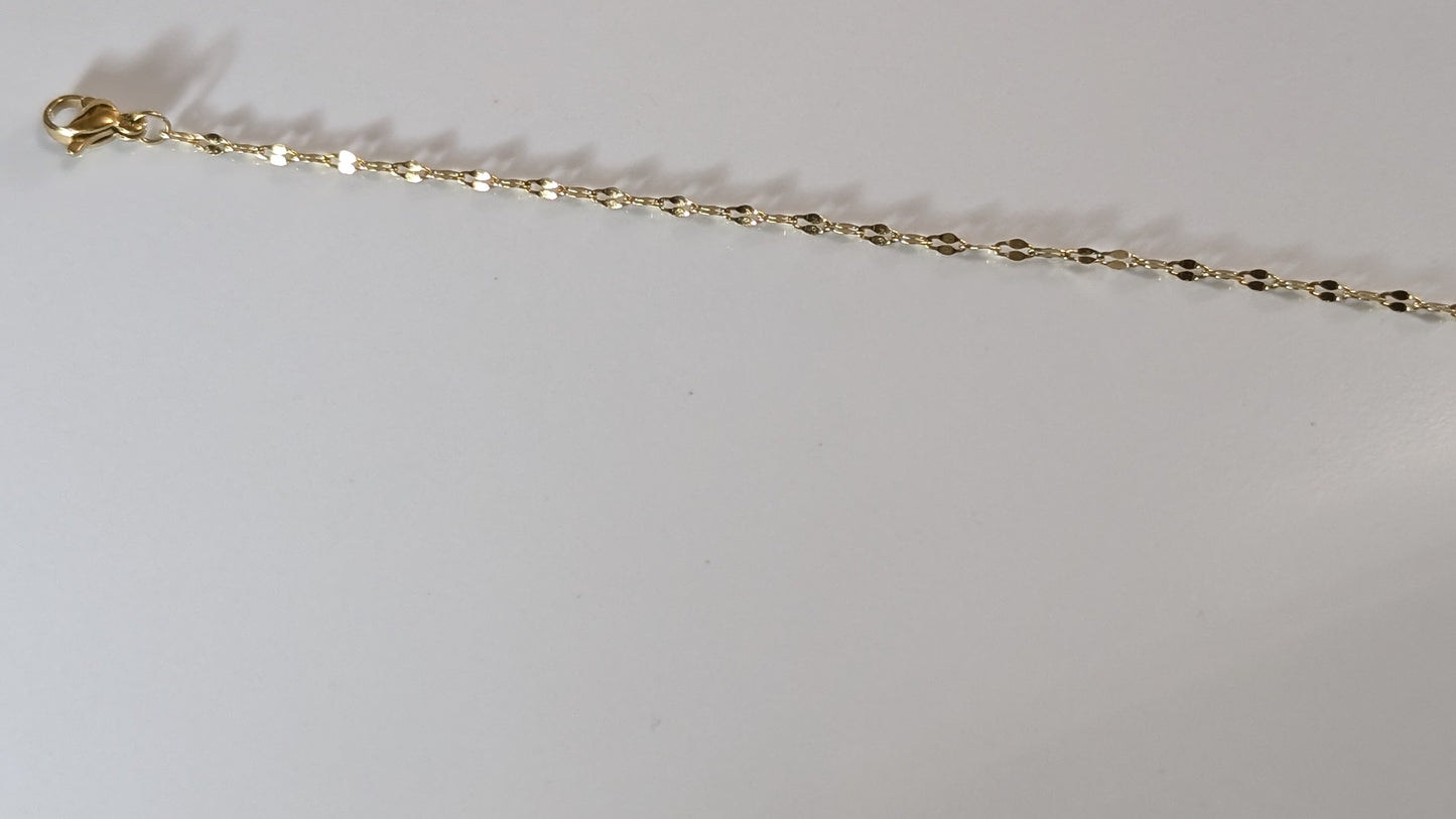 Chaîne cheville en forme de lèvre