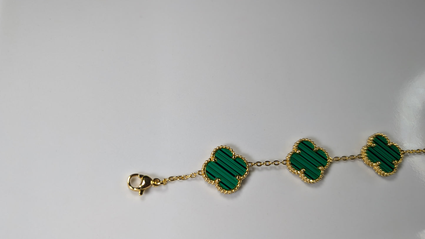 Collection de Bracelets Élégants à Breloques Trèfle – Finition Plaqué Or 24K