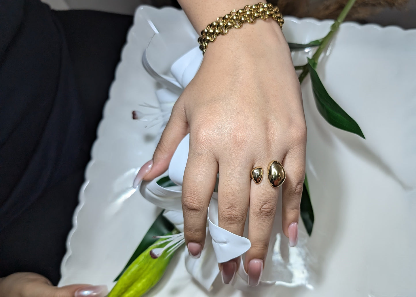 Adjustable stainless steel drop ring