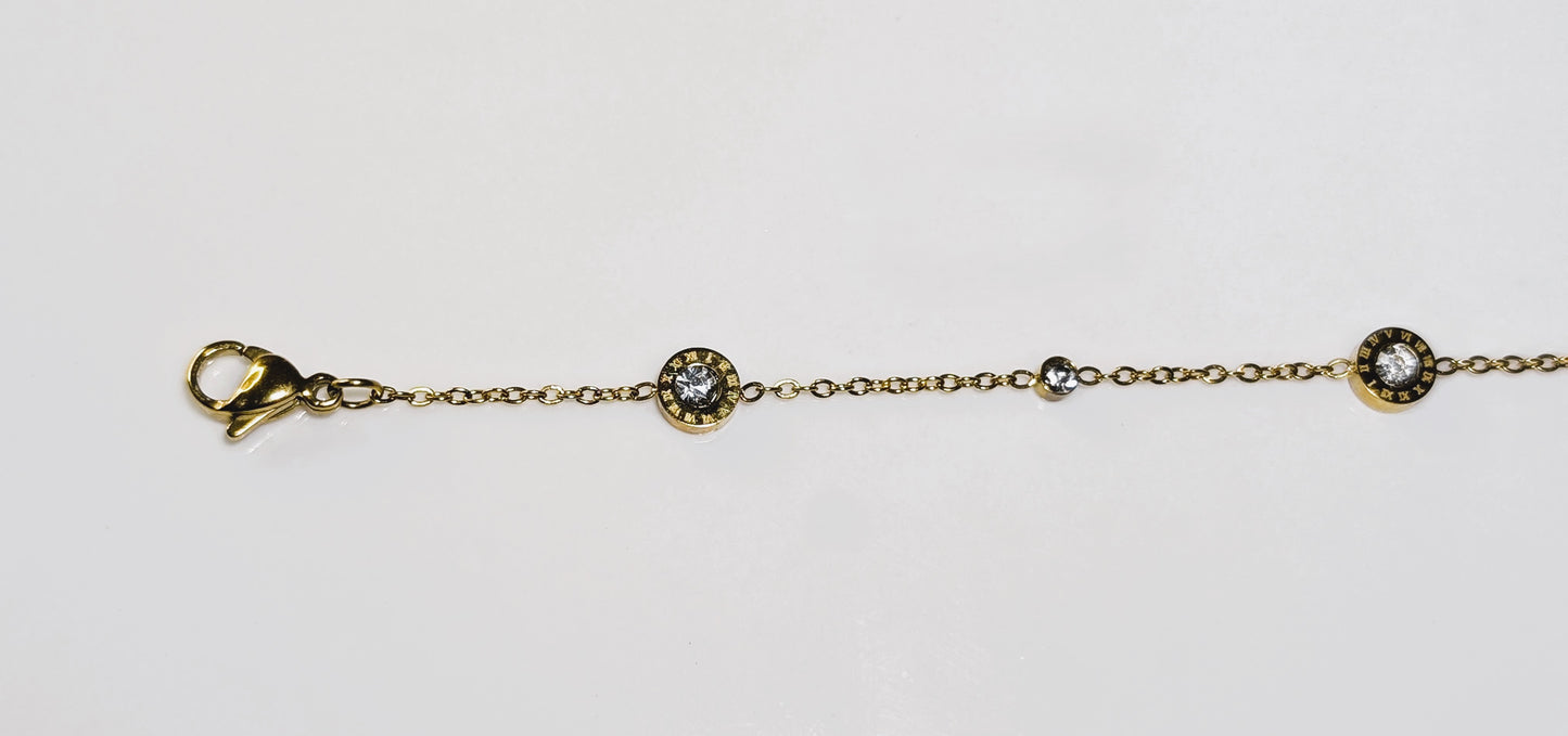 Bracelet zircon avec en chiffres romains minimaliste plaqué Or 18K en acier inoxydable