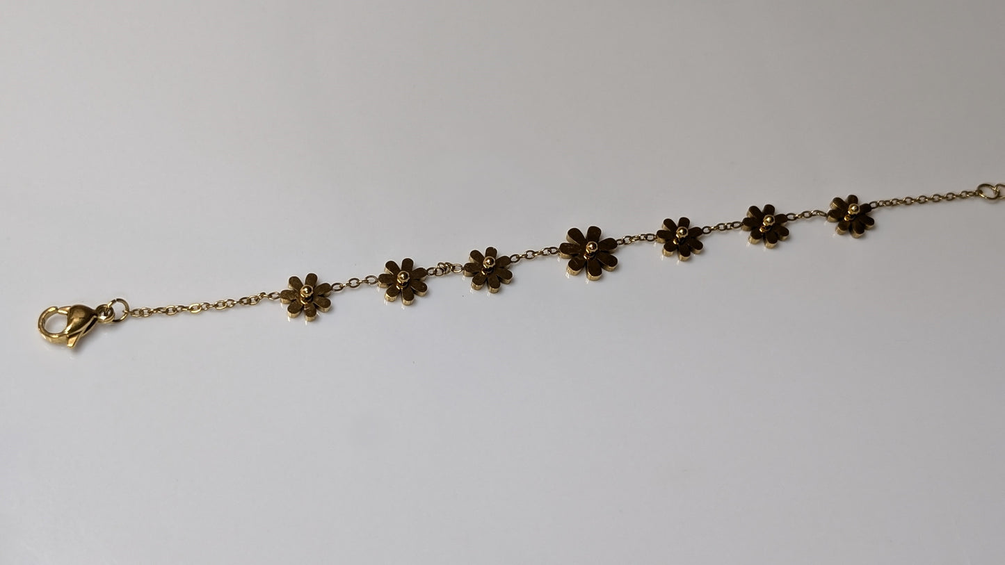 18k Gold Plated Stainless Steel Petal Bracelet