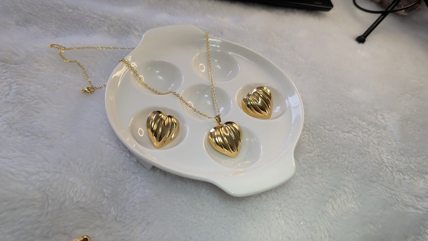 Cœur Rayonnant - Ensemble de Bijoux Cœur Texturé en Acier Inoxydable Doré
