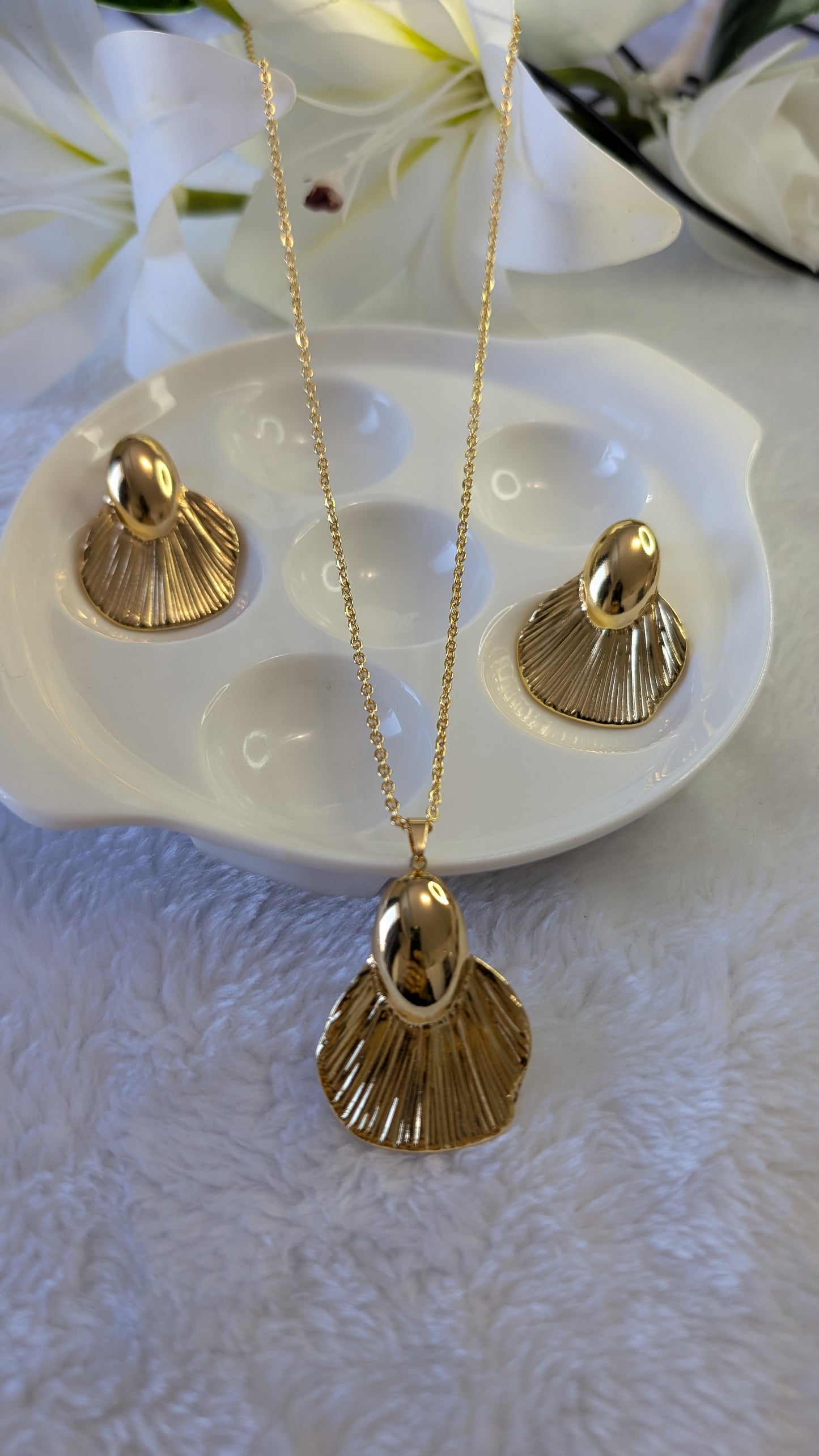 Éventail Doré - Ensemble de Bijoux Texturés en Acier Inoxydable