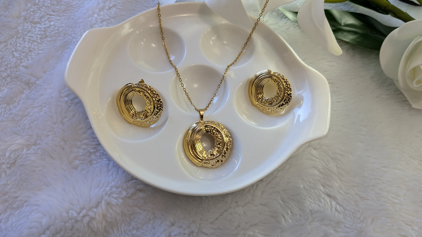 Éclat Géométrique - Ensemble de Bijoux Texturés Ronds en Acier Inoxydable Doré