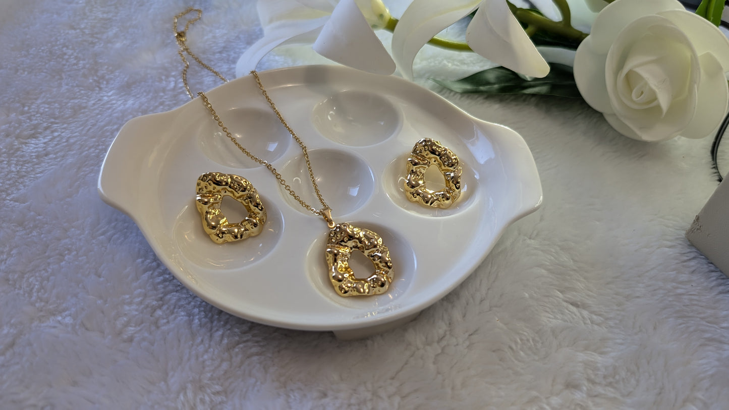 Raw Brilliance - Organic Textured Jewelry Set in Gold Stainless Steel