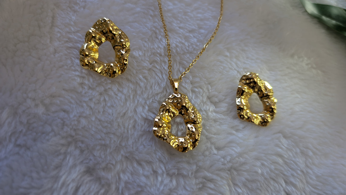 Raw Brilliance - Organic Textured Jewelry Set in Gold Stainless Steel