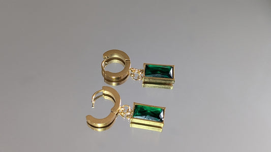 Boucles d'oreilles émeraude verte