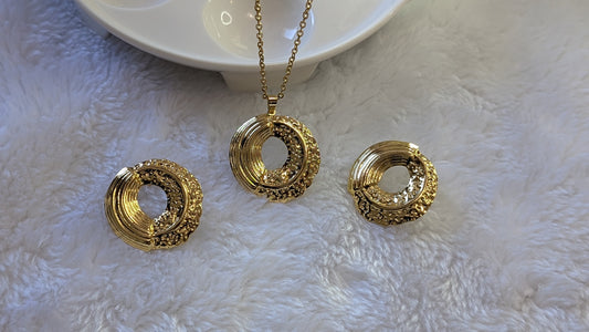 Éclat Géométrique - Ensemble de Bijoux Texturés Ronds en Acier Inoxydable Doré