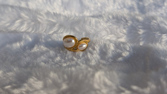 Bague Élégante "Toi et Moi" en Acier Inoxydable Doré avec Perles Délicates - Ajustable