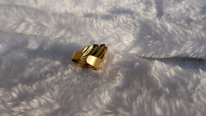 Bague Couronne en Acier Inoxydable Doré à Vagues Élégantes